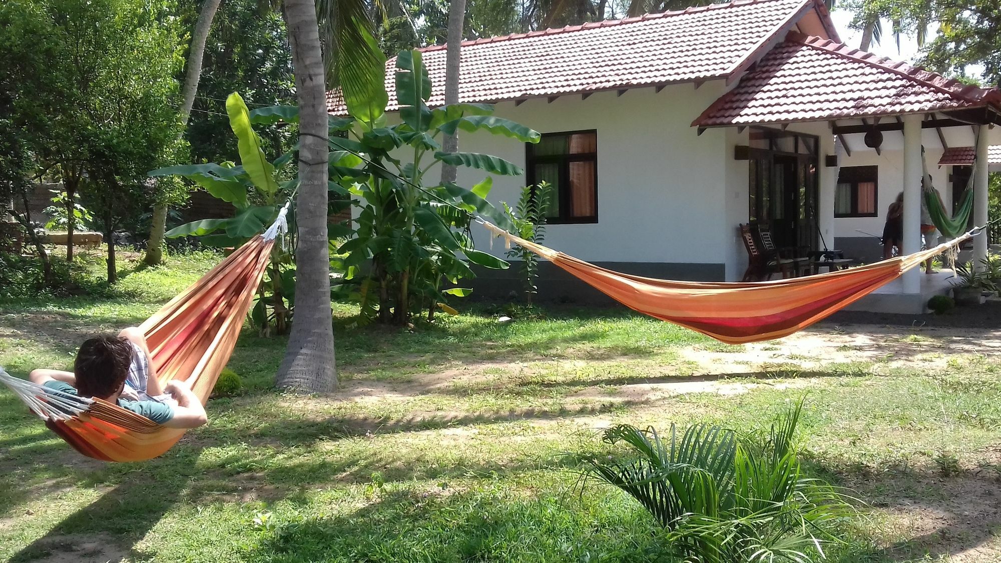Chillenjoy Cabanas & Restaurant Tangalle Exterior foto